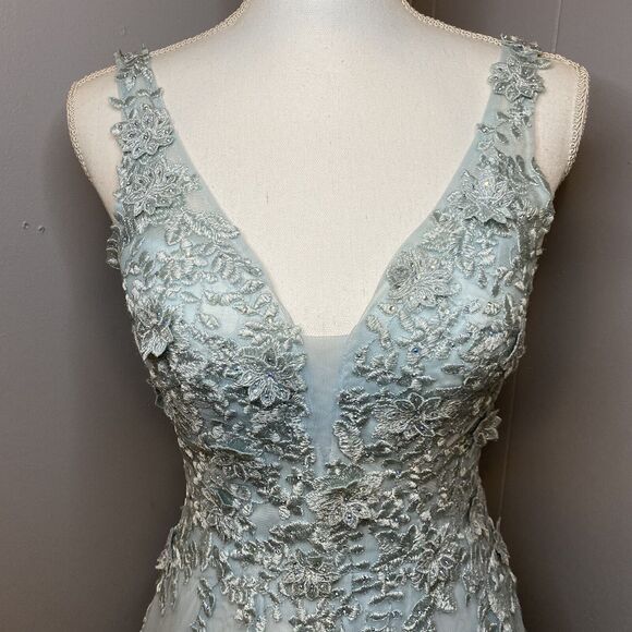 XSCAPE Embroidered Floral Sleeveless Gown Long Formal Dress Size 4 - Picture 3 of 13